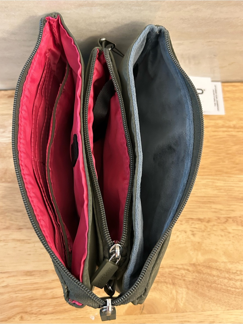 NWT- IHKWIP Triple Quilted Crossbody with Wristlet Strap Military Olive, Bag - Picture 10 of 16